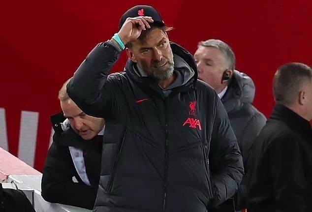 万博体育官网-尴尬！混乱！灾难！名宿对利物浦集体崩盘目瞪口呆