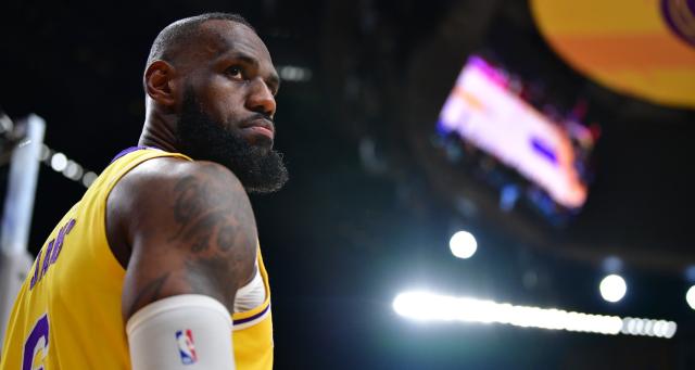 万博体育官网-詹皇：未来23场非常重要 无法接受连续无缘季后赛