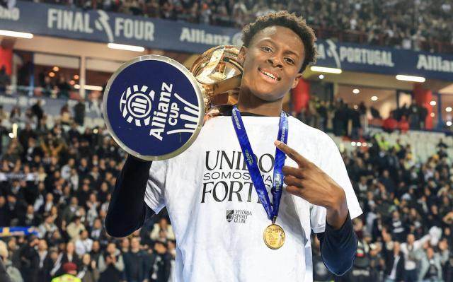 王勤伯：巴黎的合同vs葡超的合同，18岁小孩怎么选？