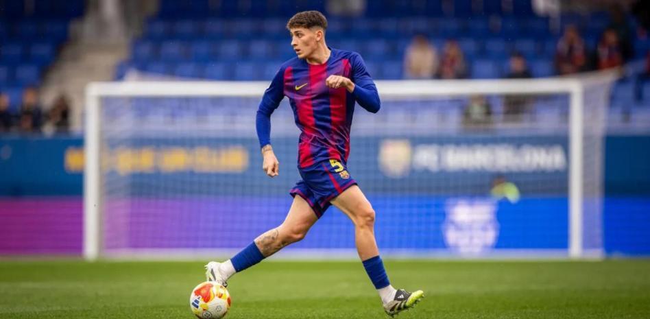 ManBetX官网-世体：巴萨计划在今夏正式买断19岁乌拉圭后卫帕西菲科